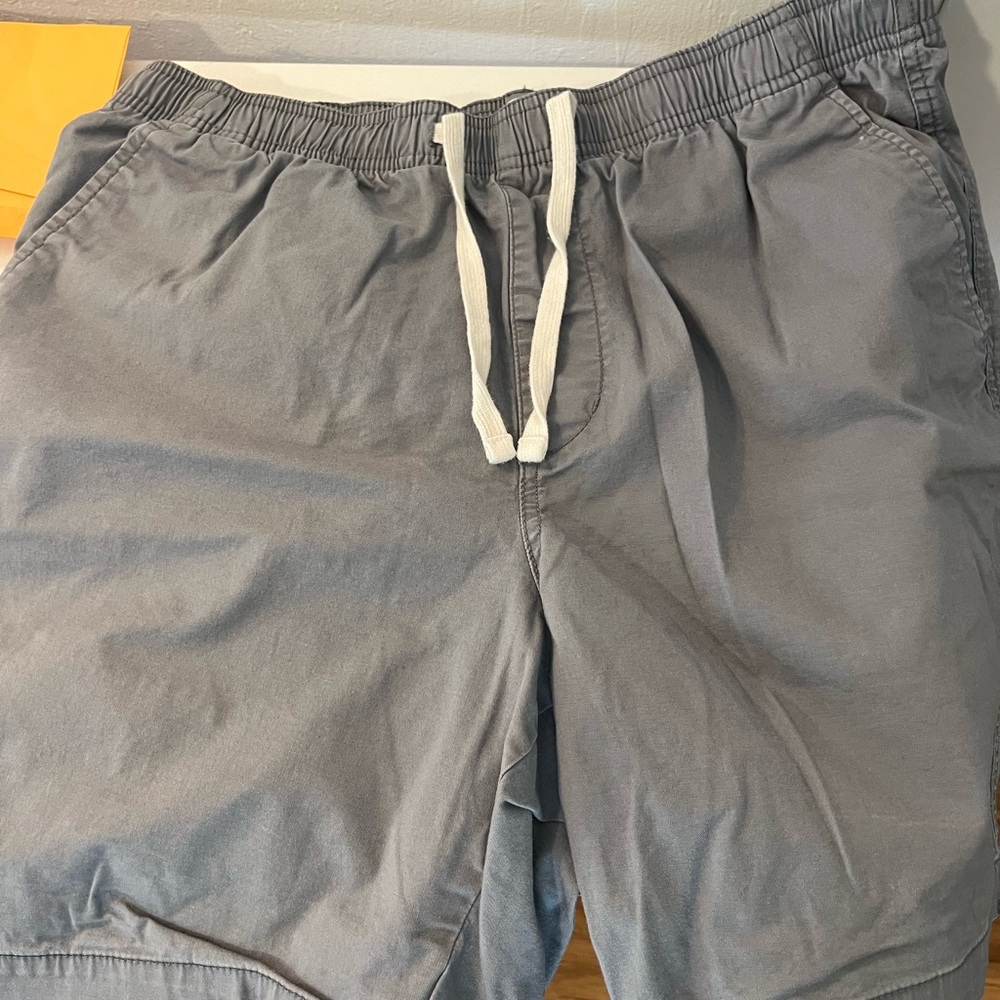 Drawstring chino shorts